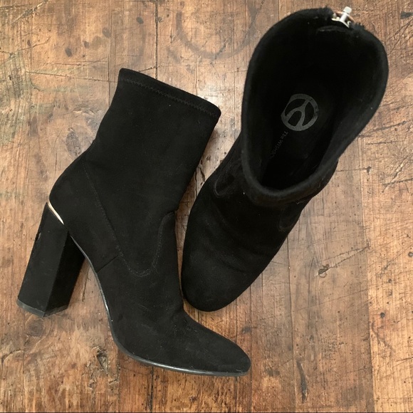 Wishbone black suede boots - Picture 5 of 9